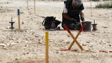 ضمن جهود وزارة الدفاع لتعزيز الاستقرار… تفكيك حقل ألغام في ريف #حلب الشمالي