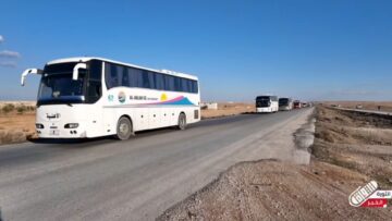 برعاية محافظة حلب، انطلاق القافلة الأولى لنازحي عفرين في الطبقة للعودة إلى مدينتهم