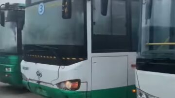 تعزيز النقل الداخلي في حماة… إطلاق 15 باص على ثلاثة خطوط خدمية جديدة