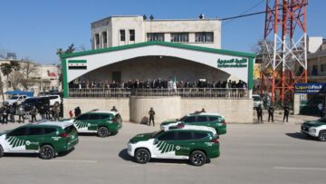 إدلب تستلم دفعة آليات جديدة… تعزيزاً للأمن وتطويراً لمنظومة العمل الأمني بالمحافظة