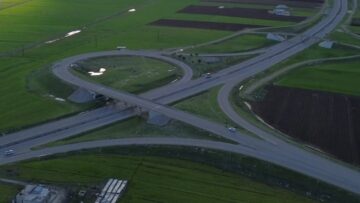 لقطات جوية تظهر جمال الطبيعة على أوتوستراد الـM4 الواصل ما بين اللاذقية – حلب و إدلب