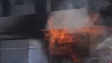 اندلاع حريق في أحد المحال التجارية للمحروقات في بلدة مسحرة بريف القنيطرة الجنوبي