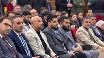 بحضور وزير الطوارئ والمحافظ… ورشة عمل في إدلب لإنهاء واقع المخيمات شمال سوريا