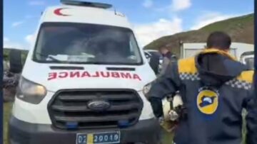 غرق طفل يبلغ من العمر 4 سنوات في قرية الكفير بمنطقة جسر الشغور، وفرق الدفاع المدني تسارع للبحث عنه