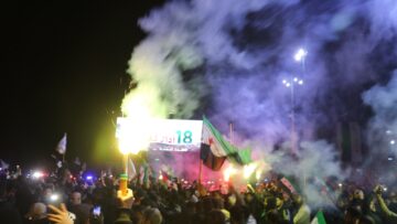 من احتفالات أهالي إدلب بذكرى انطلاق الثورة السورية