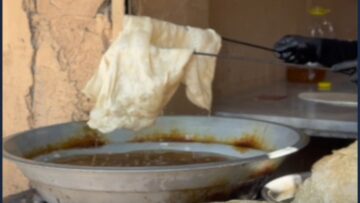 من التراث القديم وفي نيسان فقط .. أهالي جسر الشغور يروون لنا حكاية أكلة الزليبة
